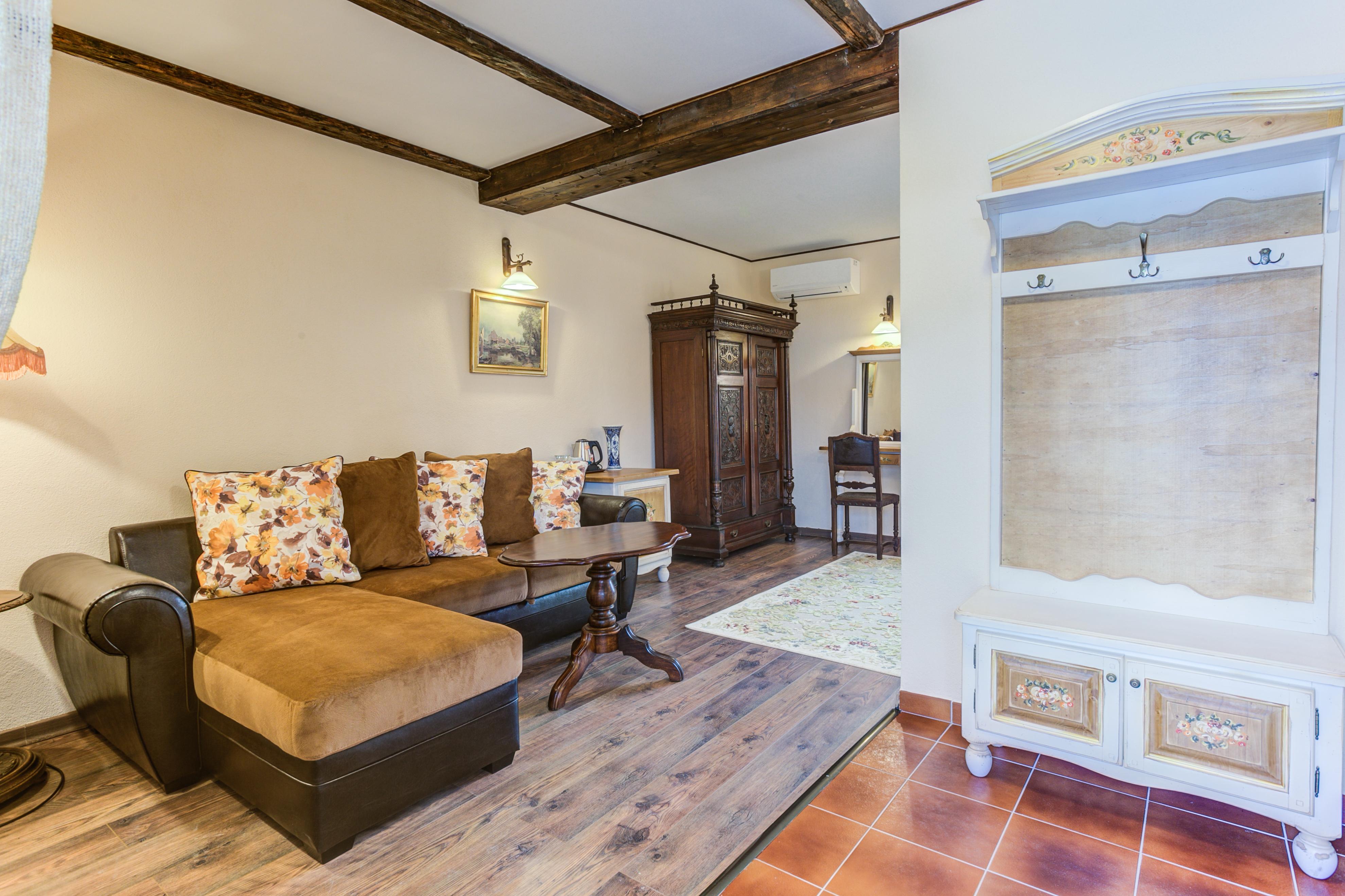 Conacul Ambient Hotell Cristian  Exteriör bild