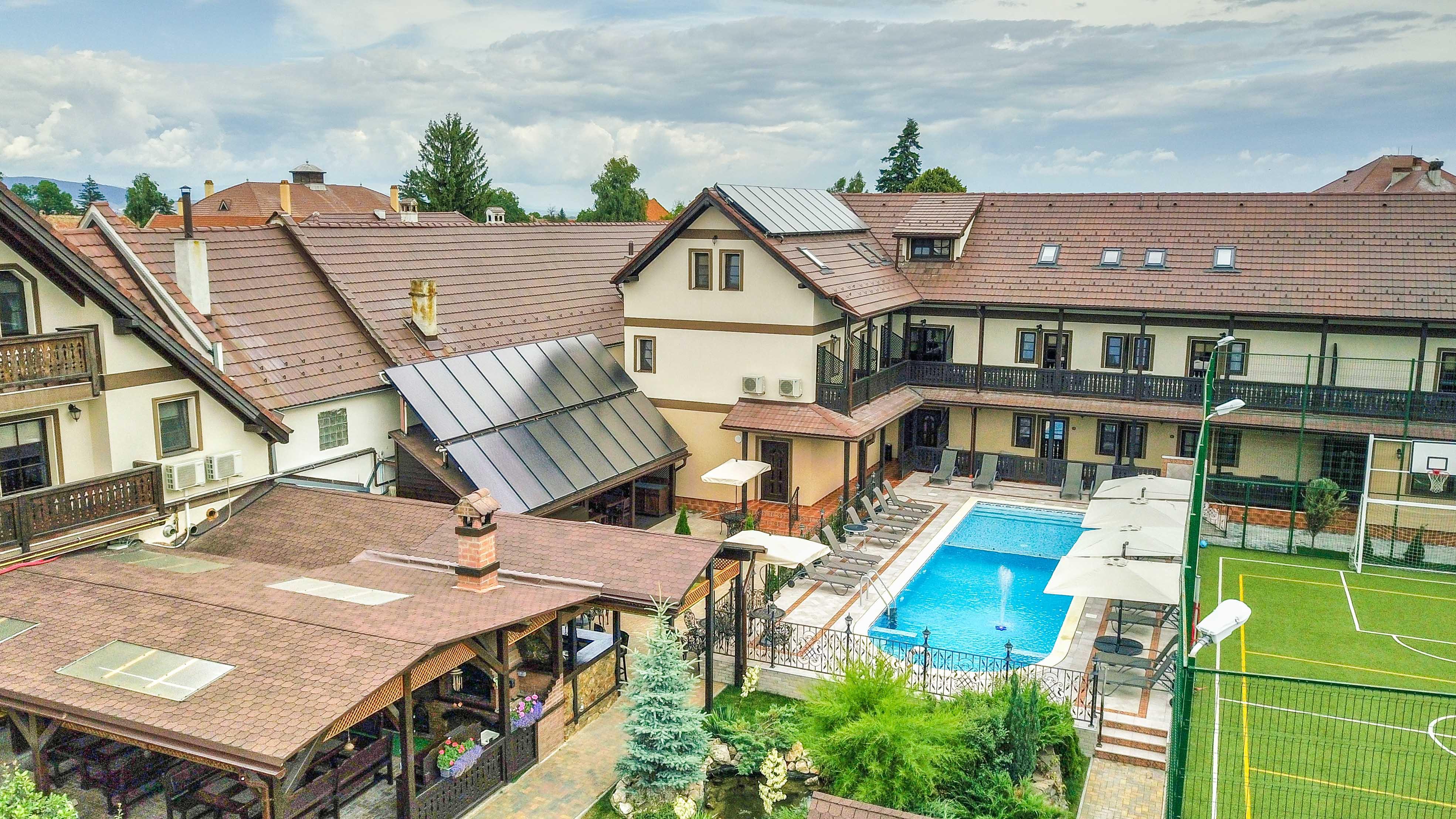 Conacul Ambient Hotell Cristian  Exteriör bild